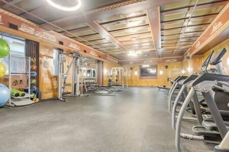 Cozysuites - 1Br With Direct Skybridge Access #1 Indianapolis Exteriör bild